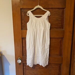 Mimi & Maggie Girls White Eyelet Dress